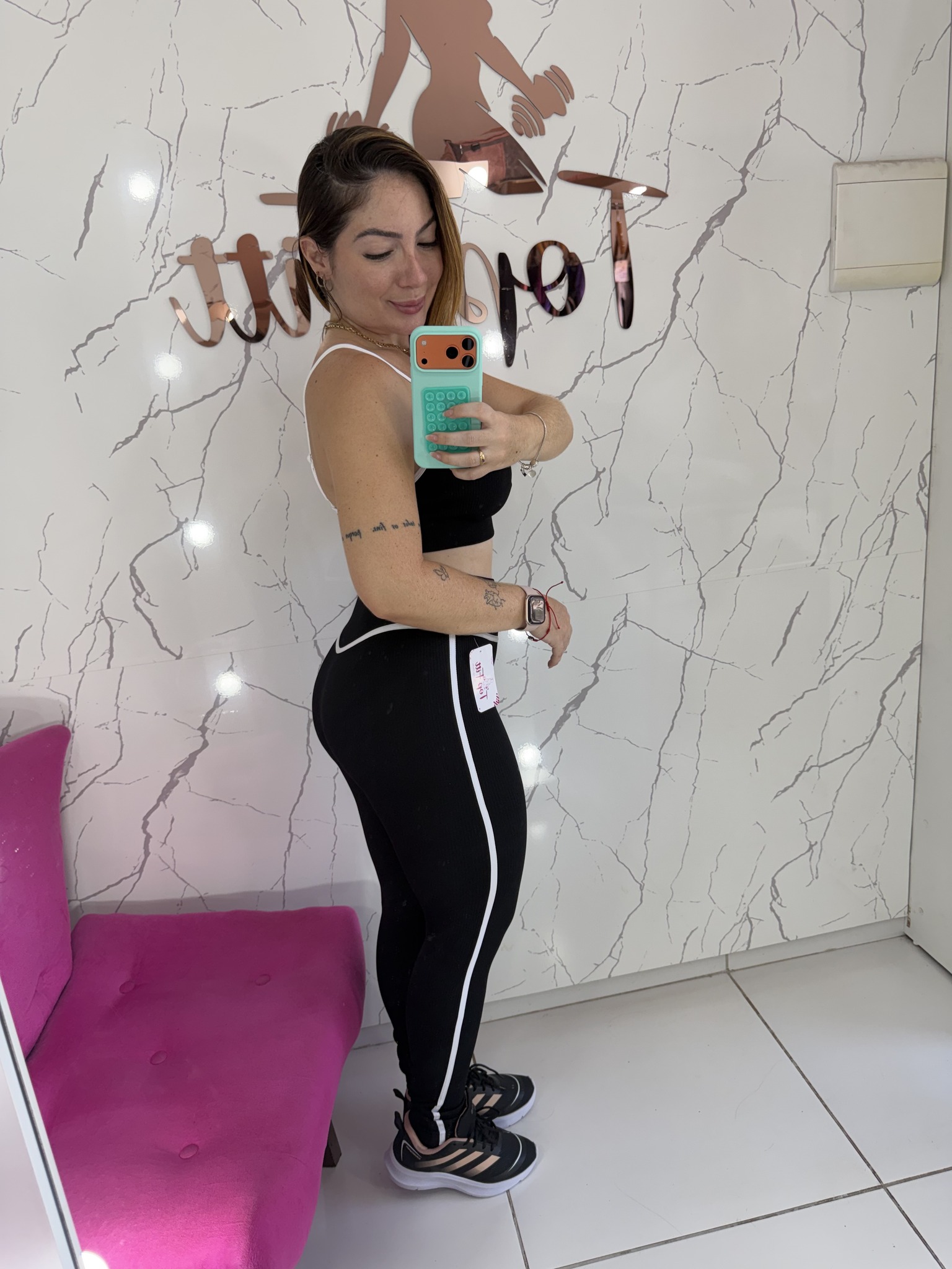 Conjunto em legg no canelado sem costura