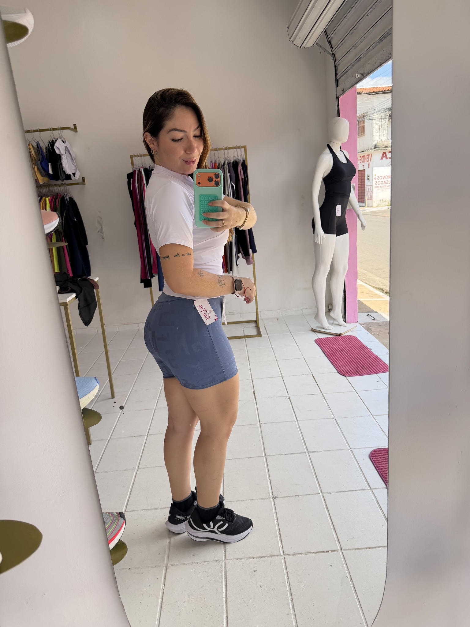 Blusa alta compressão com zíper