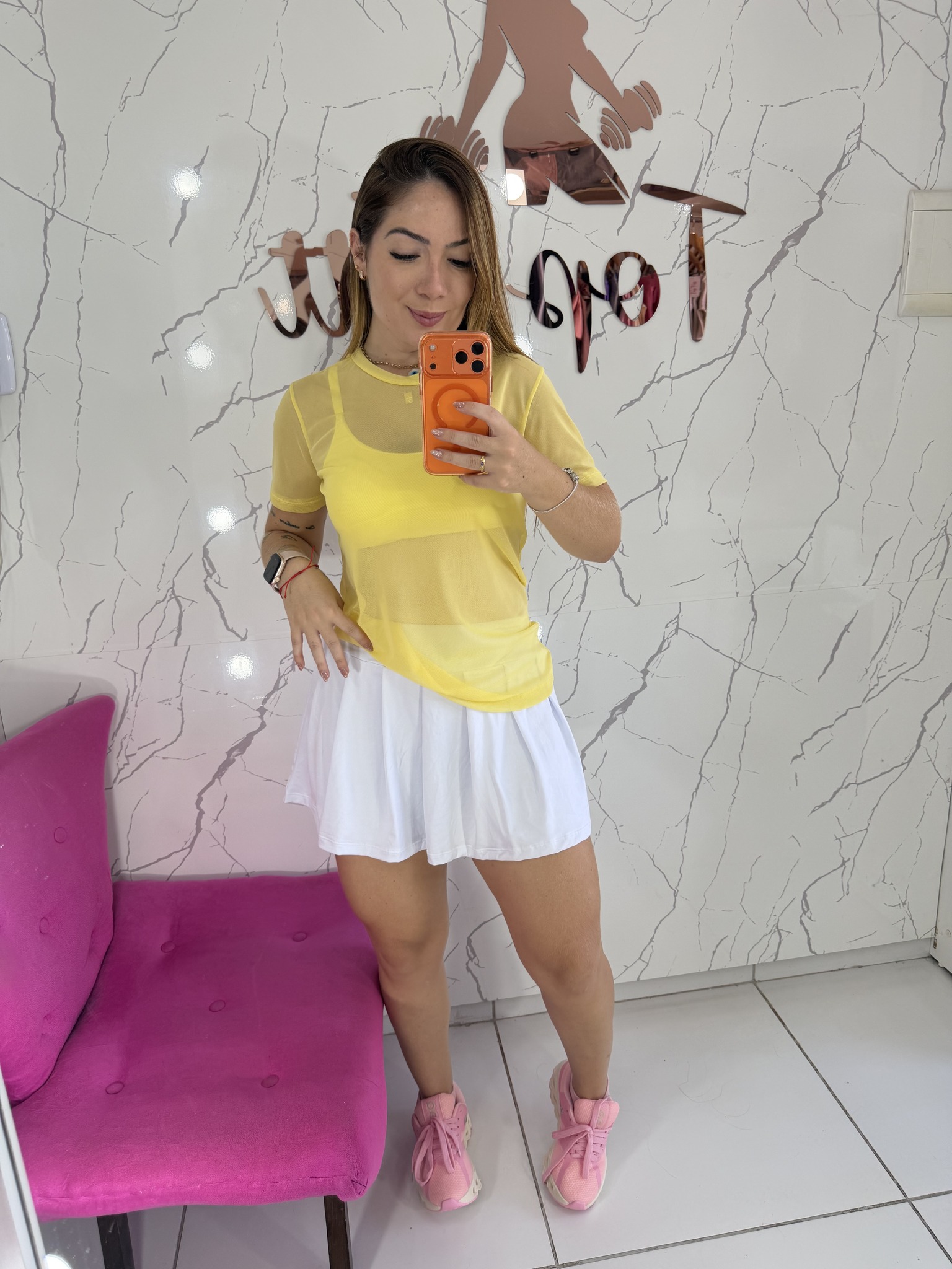 Short saia