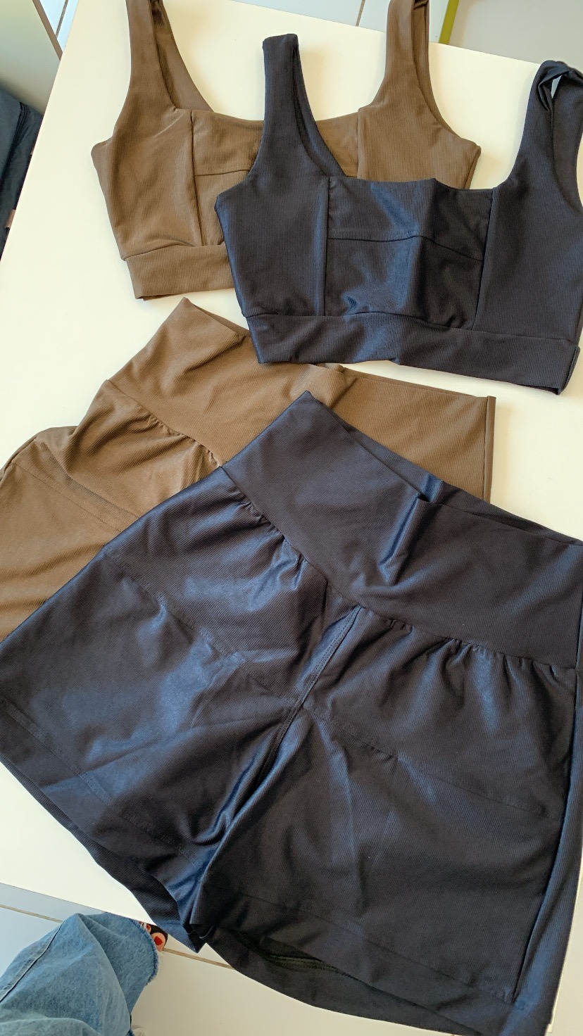 Conjunto short poliamida canelado