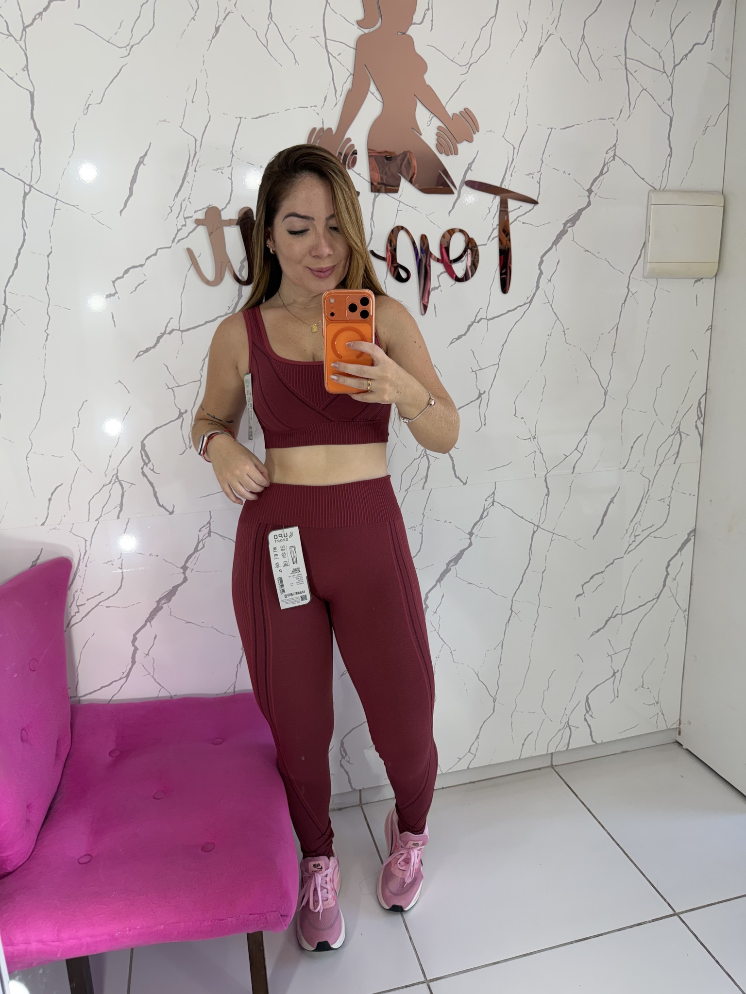 Conjunto Max Lupo em Legg