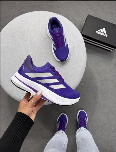 Tênis adidas primeira linha