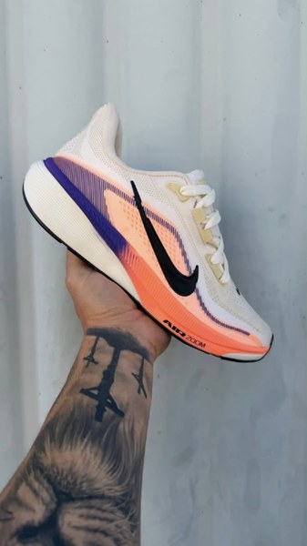 Tênis Nike primeira linha